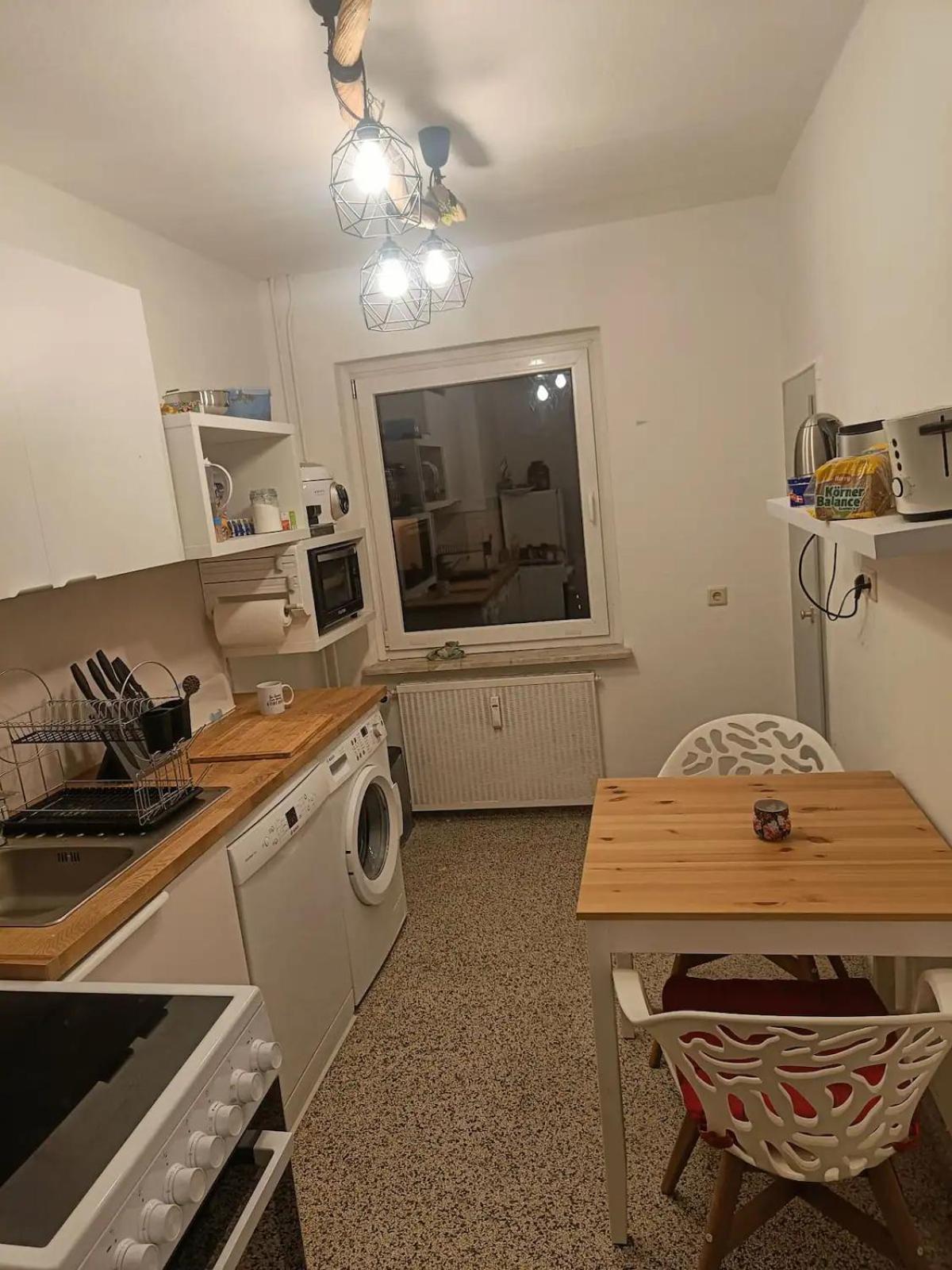 Brunswick Central Charm: Cozy City Room! Eksteriør bilde